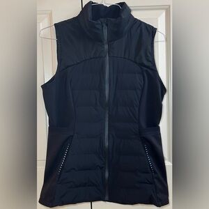 🍒LULULEMON sz 12 DOWN FOR IT ALL VEST BLACK Jacket 700-Fill Down ~ REFLECTIVE!!
